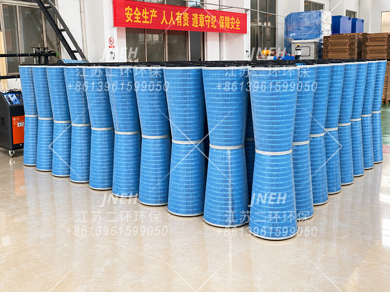 江南二环滤筒车间的锥形空气滤筒生产