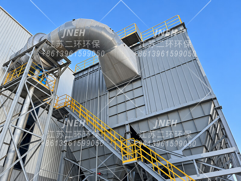 DN2150 · 铜板厂 — 铜板制造厂布袋除尘系统用高温火花捕捉器。
